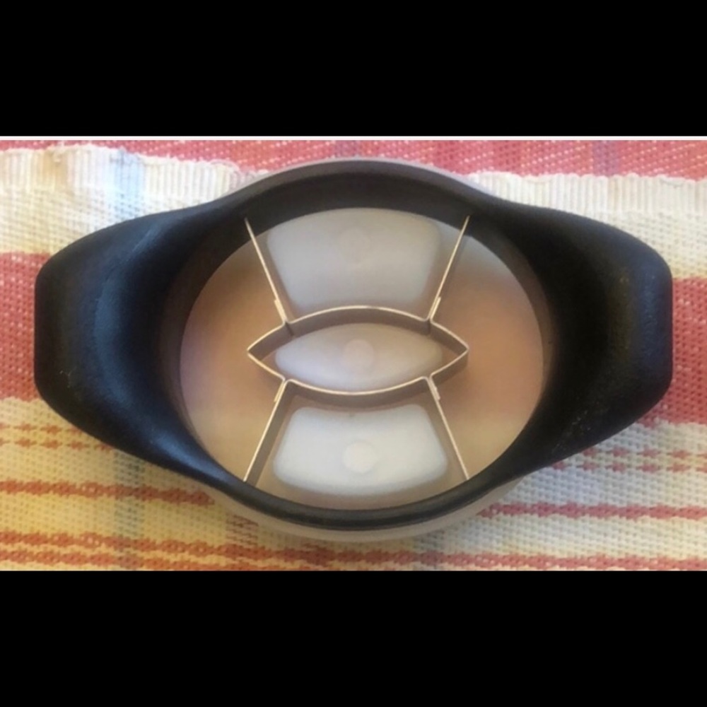 Mango slicer